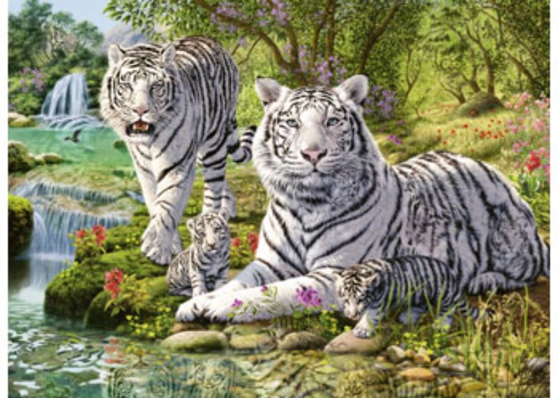 Ravensburger 500-piece puzzle featuring a beautiful white cat, perfect for cat lovers and puzzle enthusiasts.