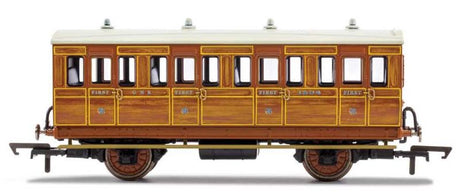 Hornby GNR 4WC 1st Class coach model with fitted gas lights and step boards, designed for authentic railway layouts.