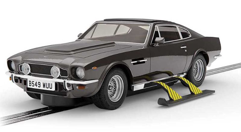 Slot car model of the iconic Bond Aston Martin V8, featuring skis, rocket motor, and detailed design for thrilling racing.