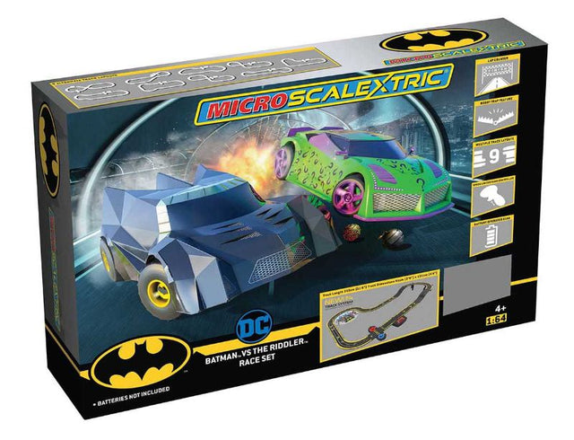 Slot car racing set featuring Batman and The Riddler, with 3.5m track and 9 dynamic layouts for thrilling competition.