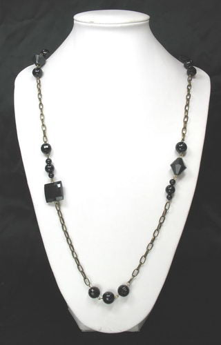 Elegant Esin Black Necklace featuring intricately arranged black crystals, perfect for any occasion.