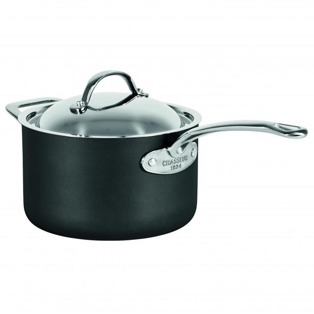 Chasseur Cinq Etoiles 20cm saucepan with chic stainless steel lid, non-stick surface, and helper handle for versatile cooking.