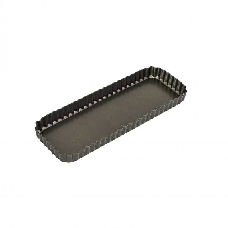 Fluted rectangular non-stick flan/quiche pan with loose base, ideal for creating perfect tarts and quiches, 36x13x3.5cm.