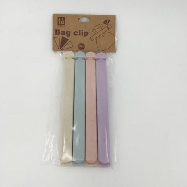 Vibrant assorted bag clips (48pcs) for sealing snacks, keeping them fresh and organized in your kitchen or pantry.