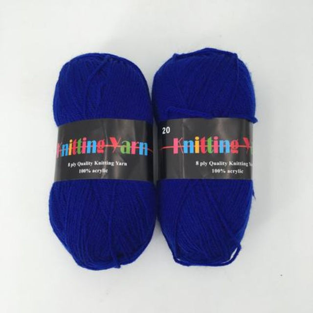 Soft, premium knitting yarn #20 in a 6-pack, perfect for cozy projects, with rich colors and durable fibers.