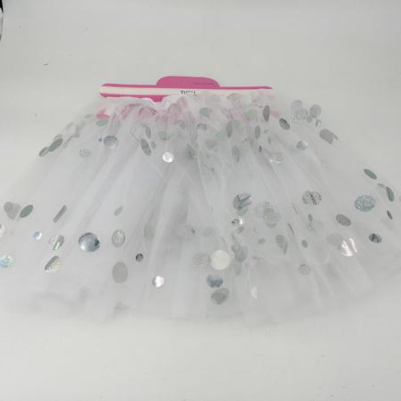 Set of 12 elegant white tutus, 40cm diameter each, perfect for festive decorations and event centerpieces.