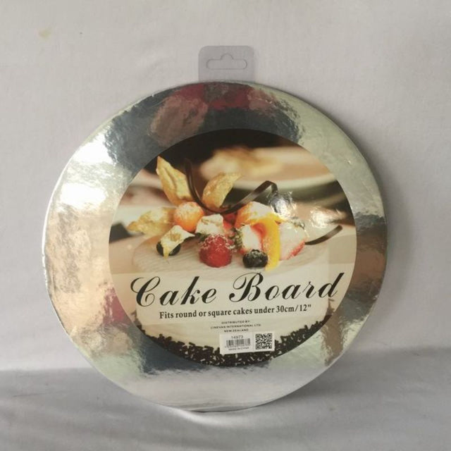 Set of 10 round silver cake boards, 30cm, perfect for elegant cake presentations at any special occasion.