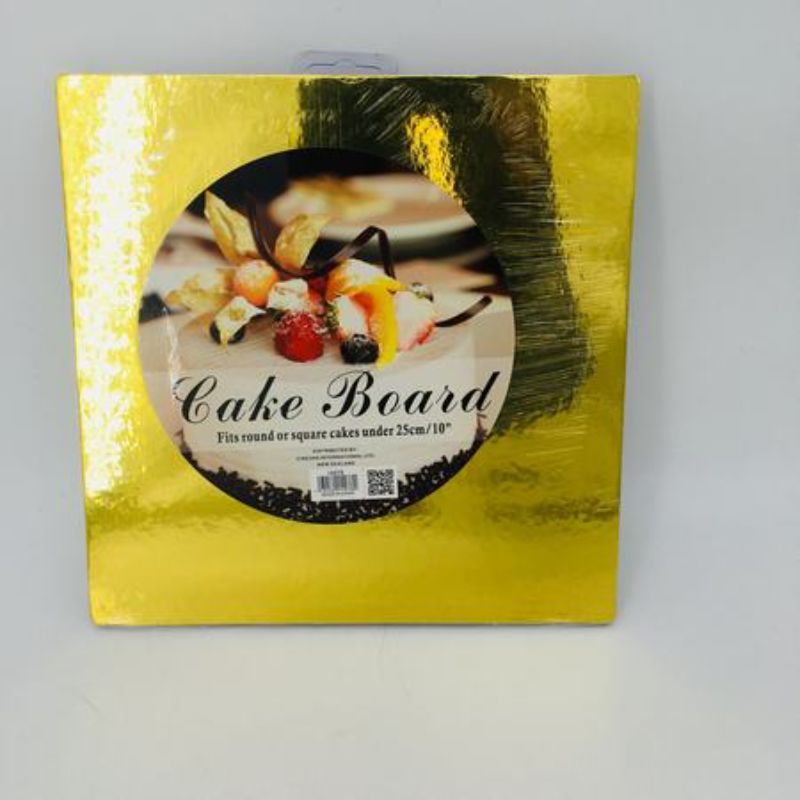 Square gold cake boards, 25cm, pack of 20, perfect for elegantly presenting cakes at celebrations and events.
