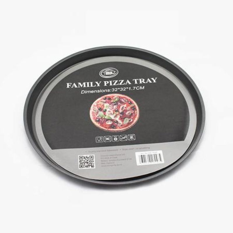 Set of 12 durable 32cm pizza pans with a non-stick surface for perfect homemade pizzas and easy cleaning.
