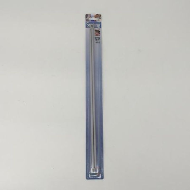 High-quality 5.0 size sweater needles in a pack of 12, ideal for seamless knitting and crocheting projects.