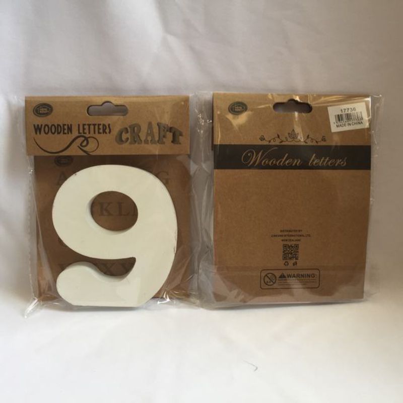 Wooden Numbers - 9 2 x 11cm (Set of 12)