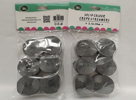 Silver crepe streamers, 2.5 x 10m, ideal for elegant decorations at parties and events, perfect for draping and twisting.
