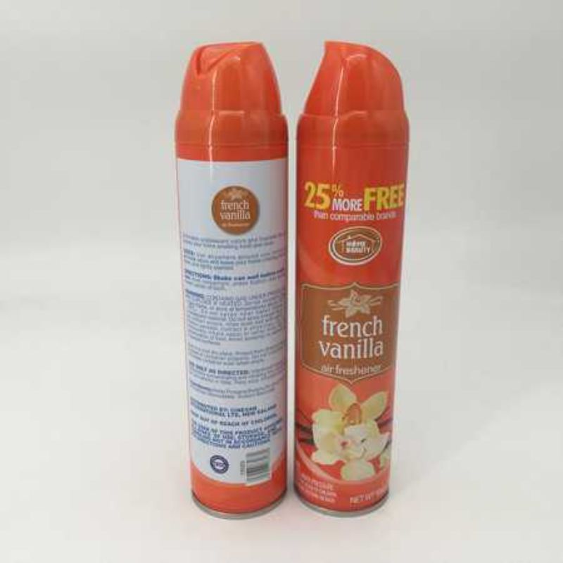 Set of 12 vanilla air fresheners designed to eliminate odors and create a cozy atmosphere in any space.