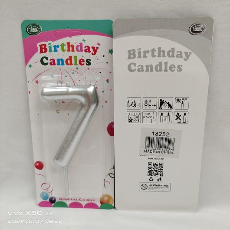 Elegant set of 12 silver birthday candles, perfect for adding glamour to any cake for festive celebrations.