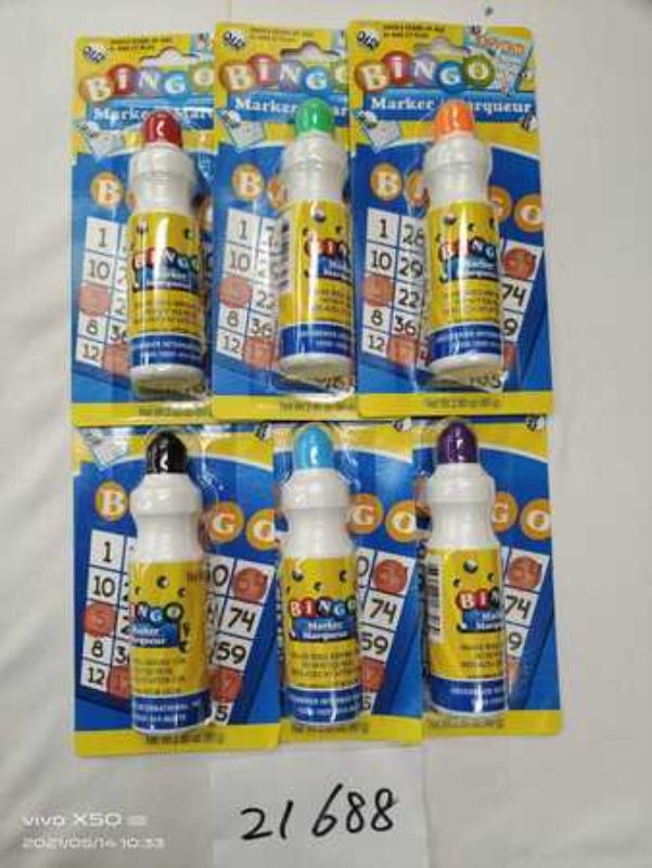 Vibrant set of 12 bingo marker pens in assorted colors, designed for precise marking and quick-drying convenience.