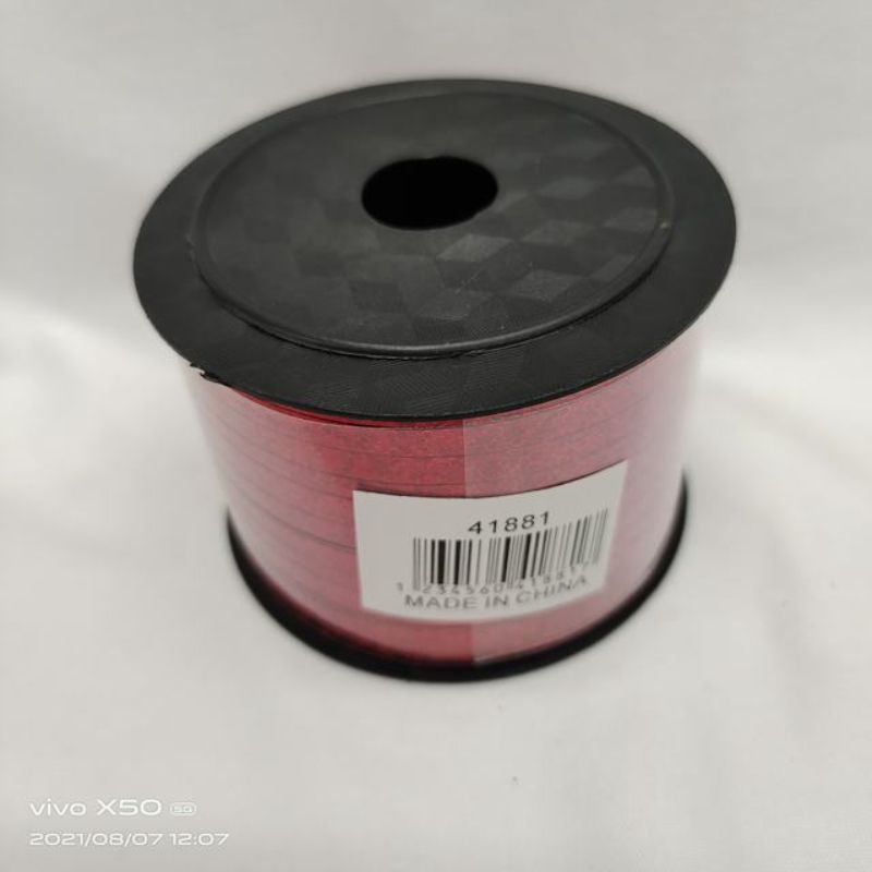 Vibrant red 0.5cm ribbons, set of 12, perfect for gift wrapping, scrapbooking, and DIY decorations.