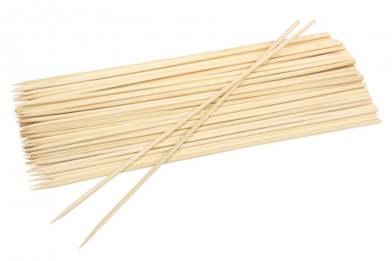 Set of 6 Wiltshire BBQ bamboo skewers, 80 pack, perfect for grilling meats, seafood, and vegetables sustainably.