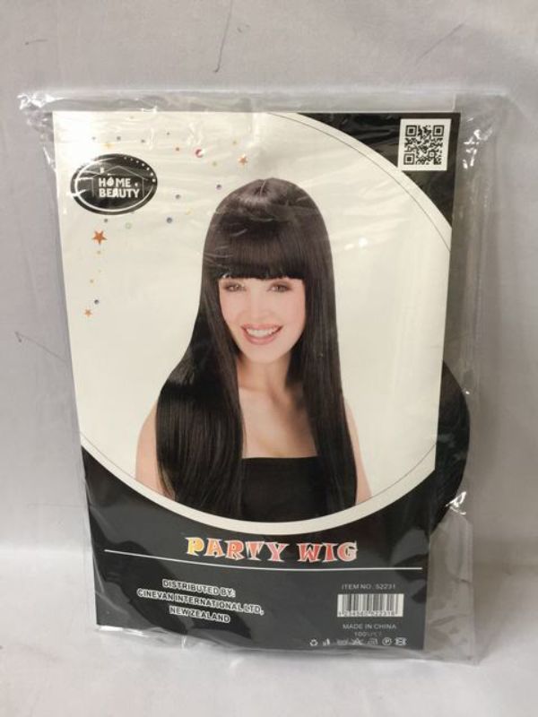 Set of 5 long straight black party wigs, perfect for costumes, parties, and themed events with adjustable fit and lightweight design.