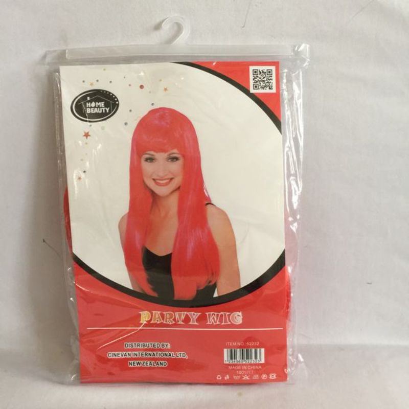 Set of 5 long straight red party wigs, ideal for costume events and enhancing group celebrations. Lightweight and adjustable fit.