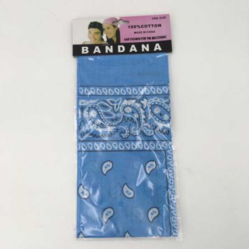 Set of 12 light blue bandanas, 56 x 56cm, perfect for styling, gifts, or DIY projects.