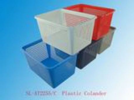 Set of 12 colorful plastic rectangle colanders (28.9CM) for rinsing fruits, veggies, and pasta, perfect for any kitchen.