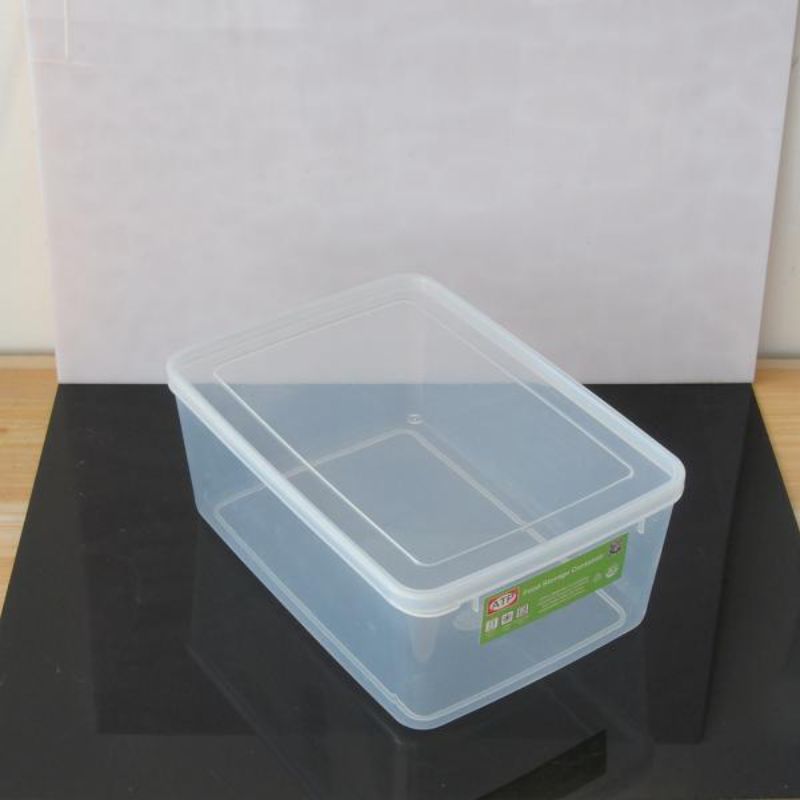 Clear plastic storage boxes set of 12, each 4L capacity, ideal for organizing toys, crafts, and office supplies.