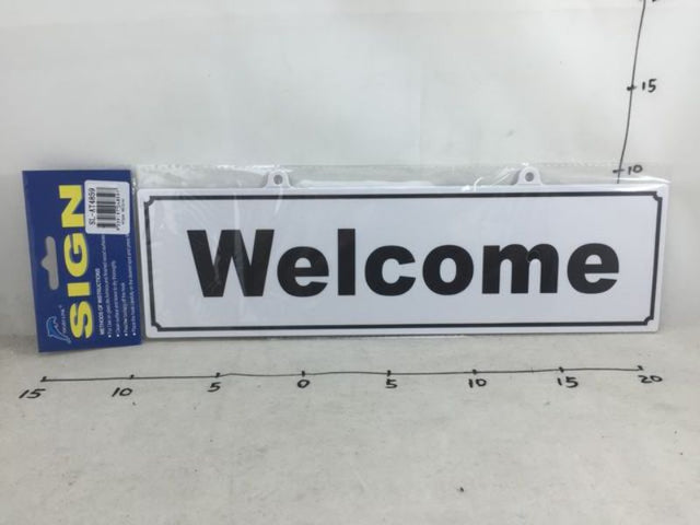 Set of 6 stylish welcome signs, perfect for creating a warm, inviting atmosphere in homes or businesses.