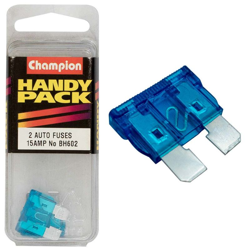 Champion 15Amp Blade Type connector, featuring durable blades for safe, efficient electrical connections in professional and personal use.