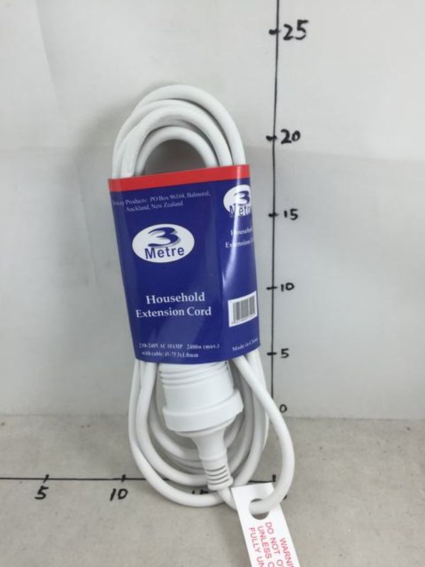 High-quality 3M extension cord for home and office, ideal for connecting devices in hard-to-reach places.