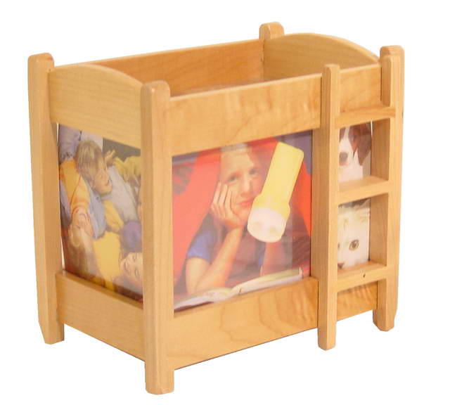Stylish wooden photo frame measuring 15x16x11cm, perfect for displaying cherished memories in any decor.