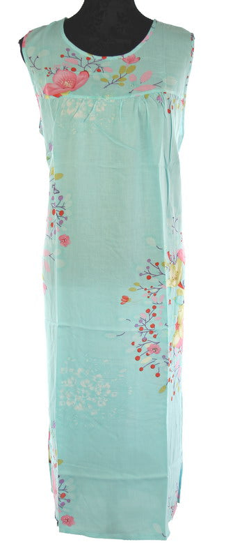 Stylish floral pajama dress in mint, 100% viscose, 120cm drop, perfect for cozy evenings and relaxation.