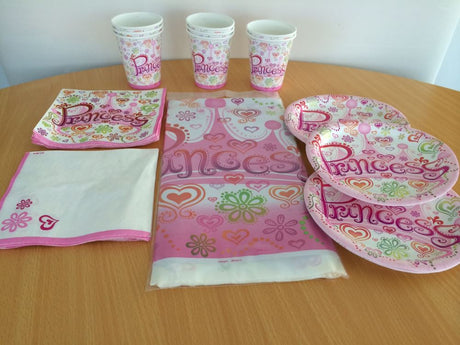 Princess Diva Express Party Package for 8 featuring plates, cups, napkins, and a tablecloth for enchanting celebrations.