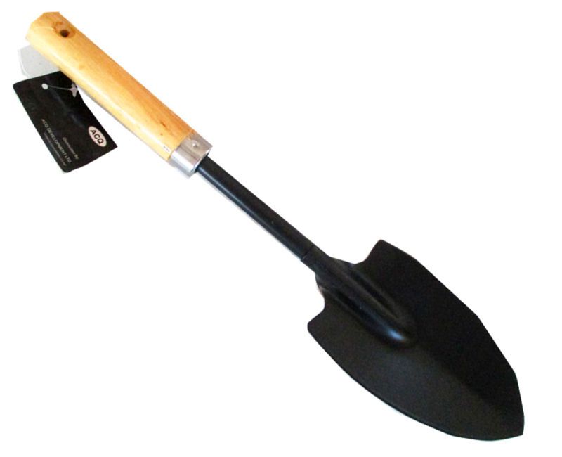 Set of 3 durable 36cm garden shovels with ergonomic handles for efficient digging and planting. Ideal for small to medium gardens.