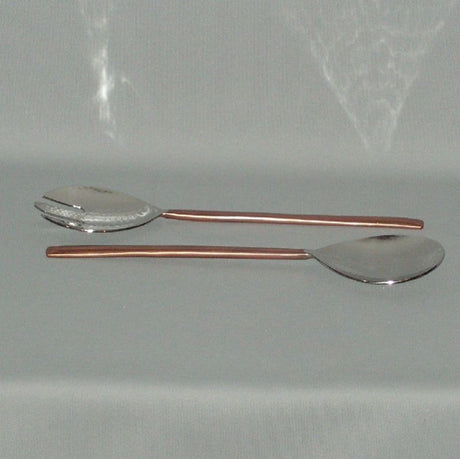 Elegant 28cm salad servers with stunning copper handles, perfect for tossing and serving salads and pasta. Set of two.