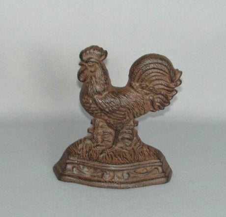 Charming cast iron rooster doorstop, 18 cm, combines whimsical design with durable functionality for homes and offices.