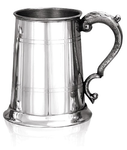 Elegant pewter tankard with Georgian design, perfect for ales and home decor, showcasing timeless craftsmanship.