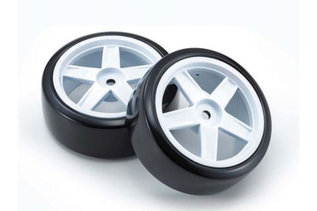 Premounted white drift tires with 5-spoke design, optimized for grip and performance in RC drifting.