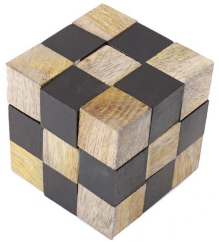 Wood puzzle game in natural and black, 7.7cm, promotes creativity and cognitive skills for all ages.