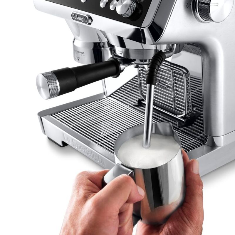 Manual coffee machine in metal with advanced grinding, tamping, and steaming features for café-quality beverages at home.