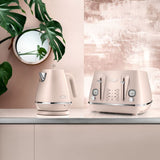 De'Longhi Distinta Perla Kettle in iridescent pink, 1.7L capacity, 2000W, 360° swivel base, and stainless steel design.