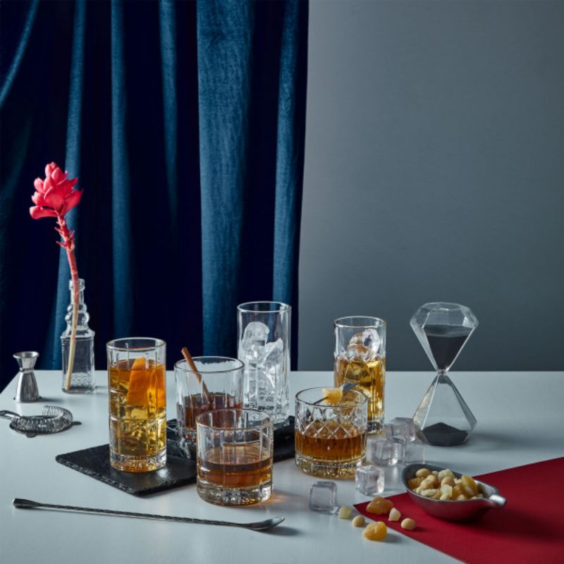 Set of 6 modern hiball glasses with sharp cut edges, perfect for serving cocktails and juices in style.