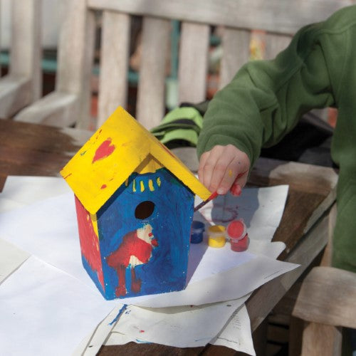 DIY wooden birdhouse kit for small birds, includes three paint colors, measuring 14 x 11 x 20cm, perfect for garden creativity.
