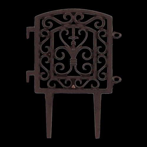 Connectable cast iron lawn fence set, measuring 21x29cm, perfect for garden landscaping and delineating spaces.