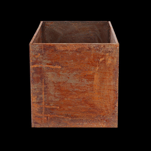 Rust-coloured corten steel rectangular planter (60x40x40cm) for vibrant flowers and herbs, enhancing garden aesthetics.