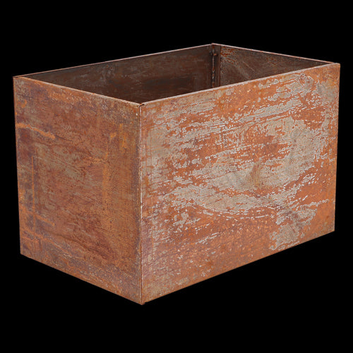 Rust-colored Corten Steel Rectangle S Planter (60x40x40cm) enhances gardens with stylish design and ample space for plants.