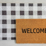 Checkered anti-slip doormat (90 x 60 cm) in PVC, perfect for safe and stylish indoor/outdoor entries.