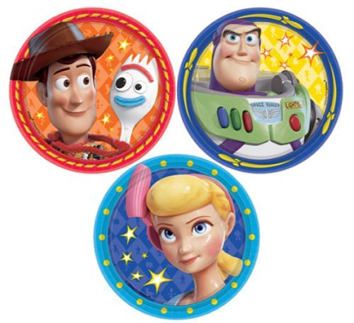 Toy Story 4 round paper plates featuring Woody, Buzz, and Forky, perfect for kids' parties; pack of 8 disposable plates.