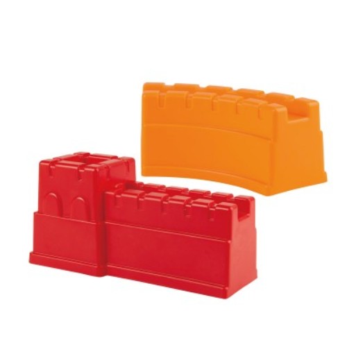 Colorful sand blocks inspired by China's Great Wall, designed for toddlers to build imaginative sand castles and fortresses.