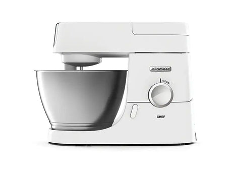 De'Longhi Chef stand mixer in white, featuring a 4.6L bowl, 1000W power, variable speeds, and multiple attachments for versatile cooking.