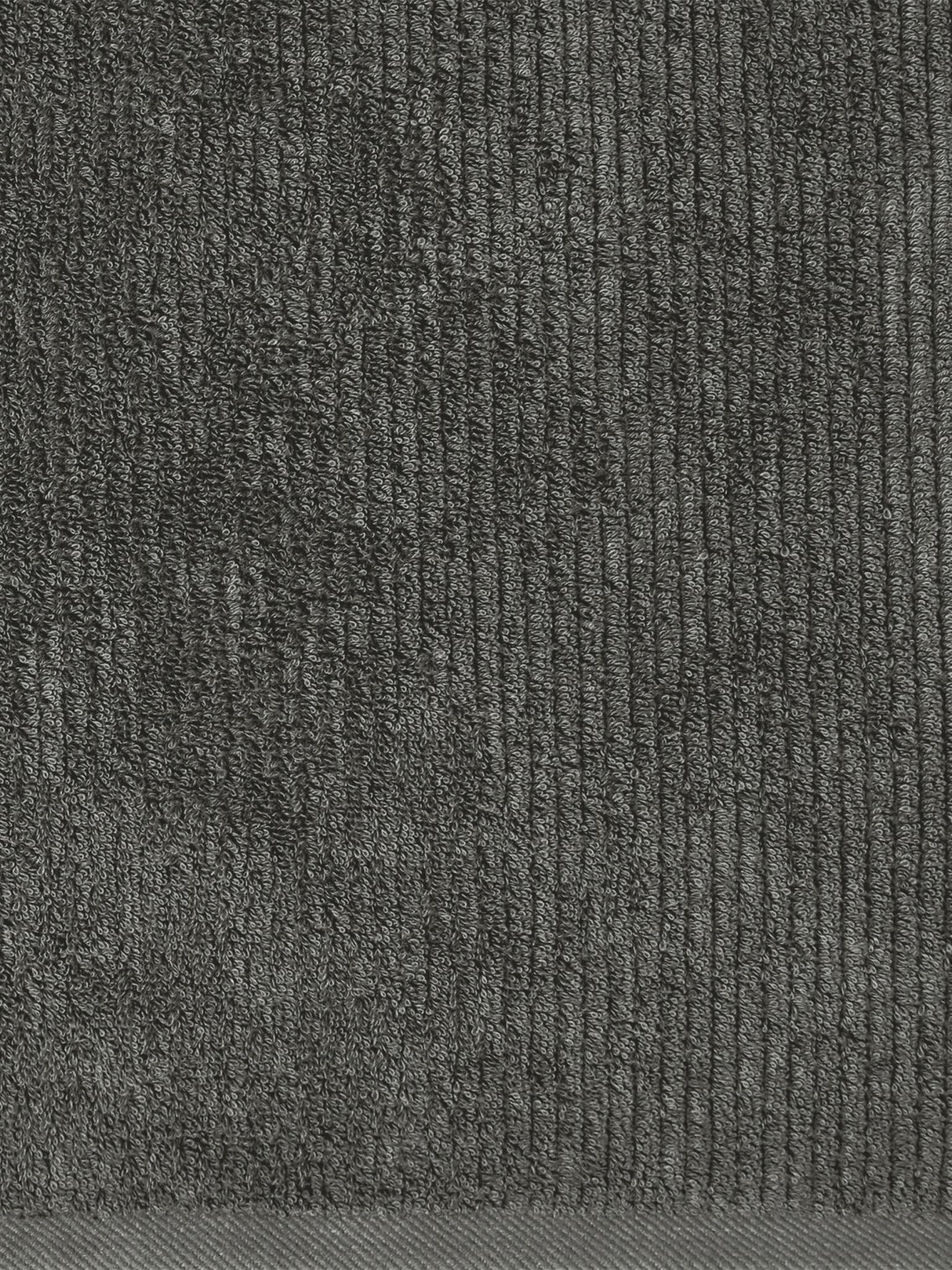 Luxury Charcoal hand towel by Savona, made of soft 550 GSM cotton, super-absorbent, perfect for enhancing bathroom decor.